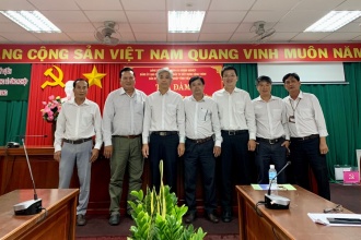 TỌA ĐÀM “HỌC TẬP VÀ LÀM THEO TƯ TƯỞNG, ĐẠO ĐỨC, PHONG CÁCH HỒ CHÍ MINH VỀ PHÁT HUY DÂN CHỦ TRONG XÂY DỰNG ĐẢNG VÀ HỆ THỐNG CHÍNH TRỊ”
